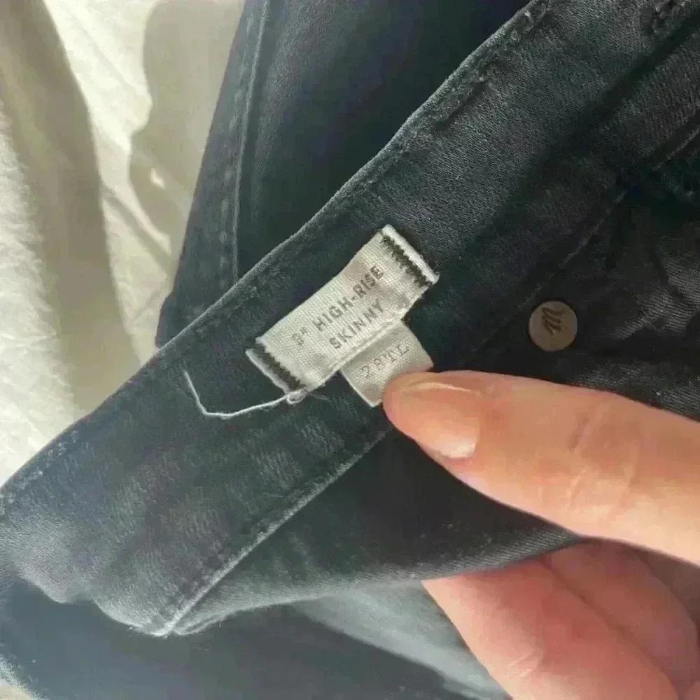 Madewell 9" High Rise Skinny Black Distressed Raw Hem Jeans - Picture 7 of 9